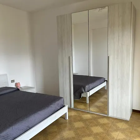 Casa Del Faggio Rosso דירה בלאג'יו