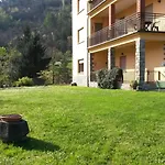 Lägenhet Casa Del Faggio Rosso Bellagio